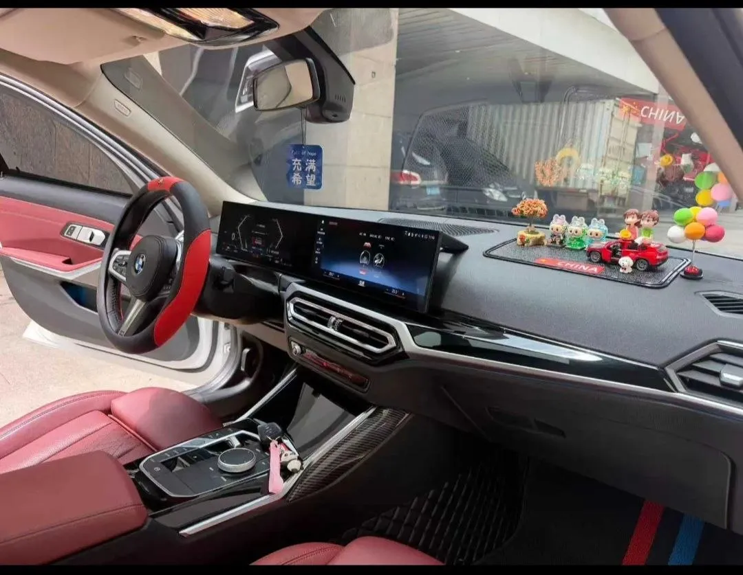 BMW 320LI M-SPORT 2023