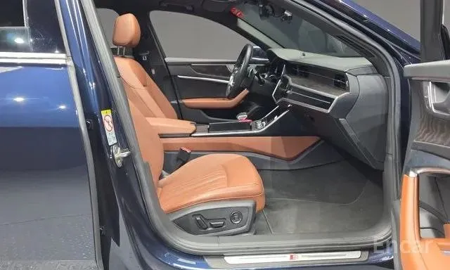 AUDI A6 PREMIUM 2023