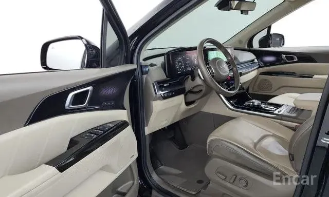 KIA CARNIVAL HIGH SIGNATURE 2022