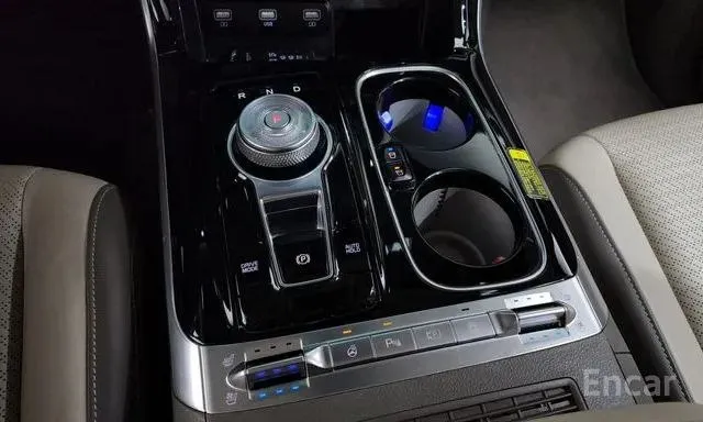 KIA CARNIVAL HIGH SIGNATURE 2022