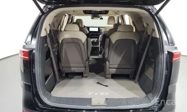 KIA CARNIVAL HIGH SIGNATURE 2022