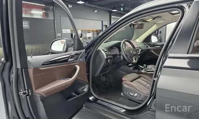 BMW X3 XDRIVE20I 2022