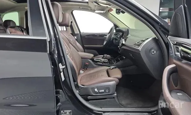 BMW X3 XDRIVE20I 2022