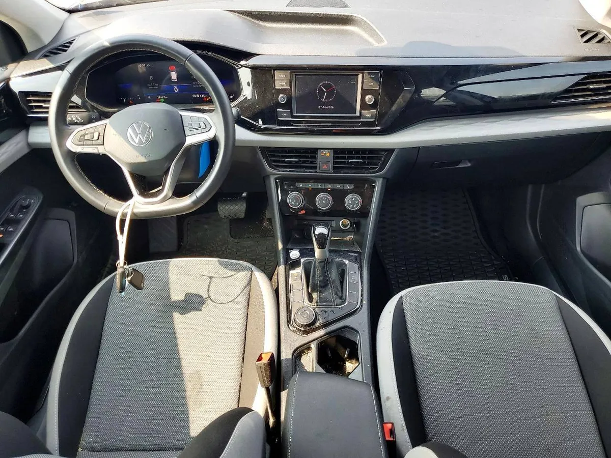 VOLKSWAGEN TAOS 2023