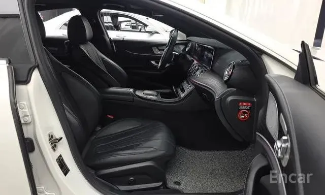 MERCEDES-BENZ CLS300D 4MATIC 2022