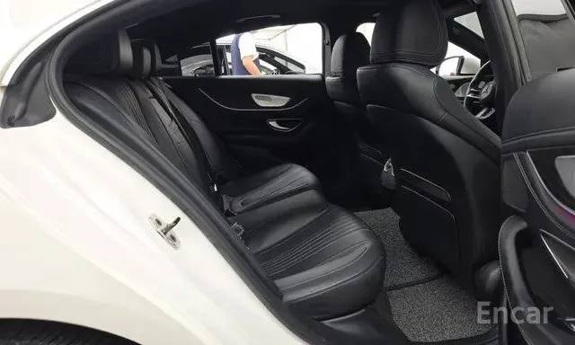 MERCEDES-BENZ CLS300D 4MATIC 2022