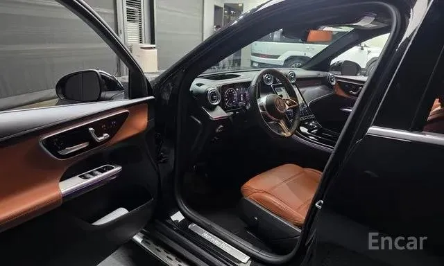 MERCEDES-BENZ GLC220D 4MATIC 2023