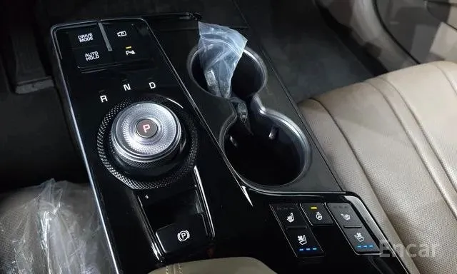 KIA K8 NOBLESSE 2022