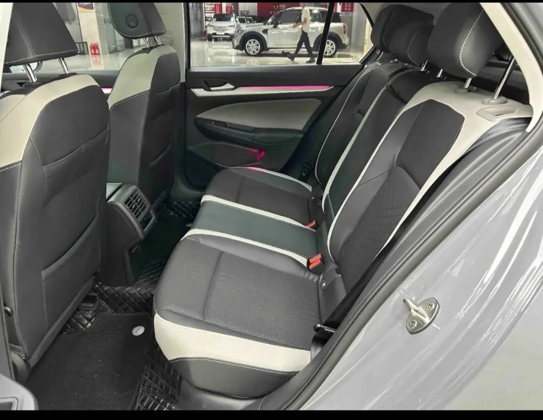VOLKSWAGEN GOLF LITE GOLF 280TSI R-LINE LITE 2023