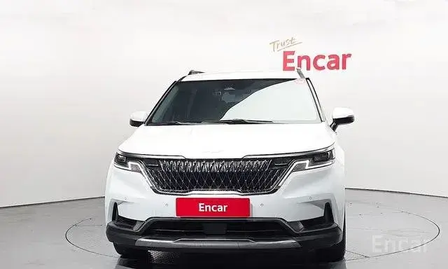 KIA CARNIVAL NOBLESSE 2023