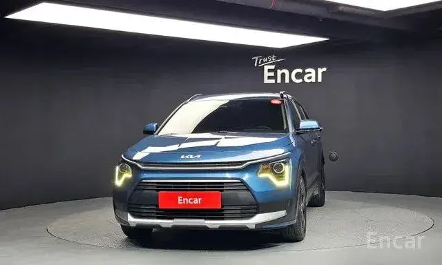 KIA NIRO HYBRID 2022