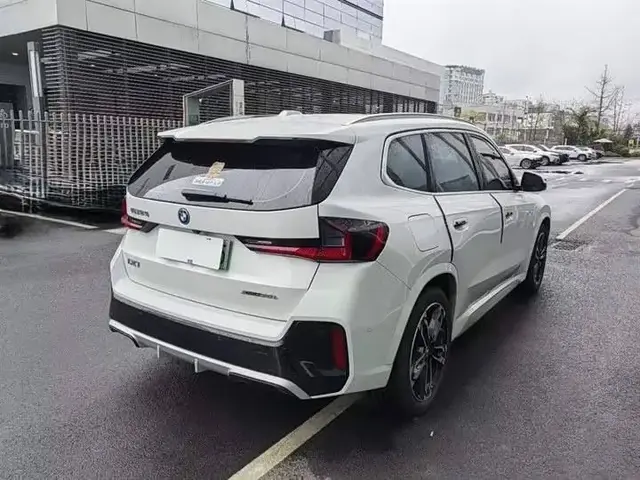 BMW IX1 XDRIVE30L M-PACK 2023