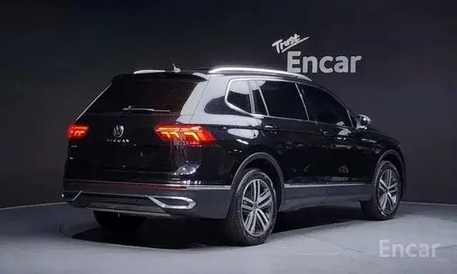 VOLKSWAGEN TIGUAN ALLSPASE 2022