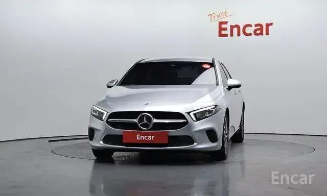 MERCEDES-BENZ A-CLASS A 220 2022