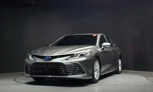 TOYOTA CAMRY HYBRID 2022