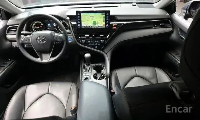 TOYOTA CAMRY HYBRID 2022