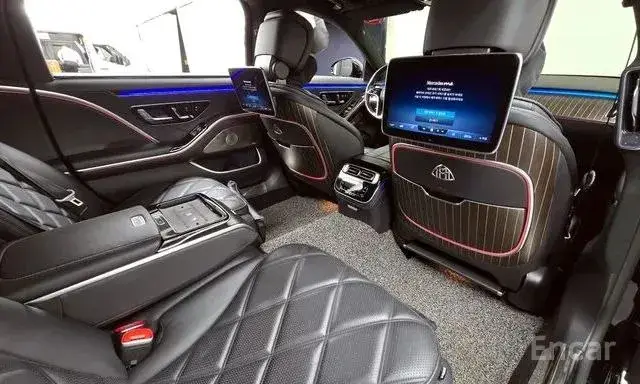 MERCEDES-BENZ MAYBACH S580 2022