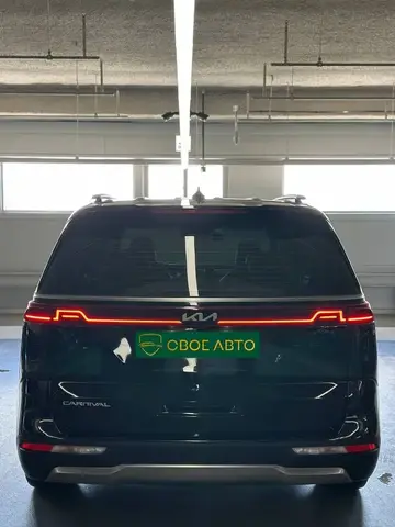KIA CARNIVAL SIGNATURE 2022