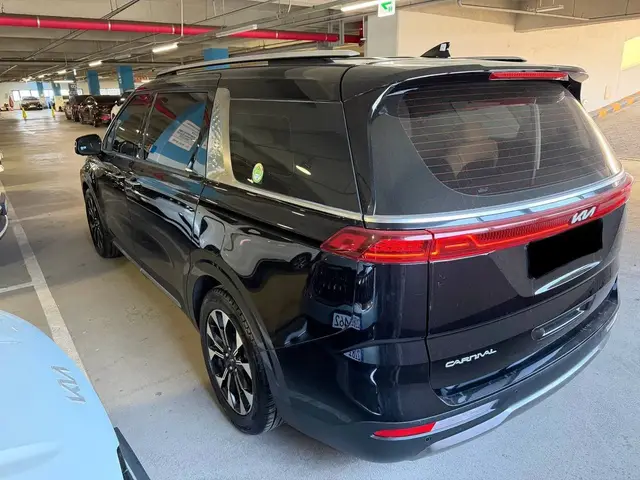 KIA CARNIVAL NOBLESSE 2022
