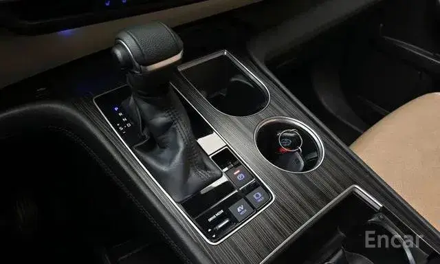 TOYOTA SIENNA HYBRID 2022