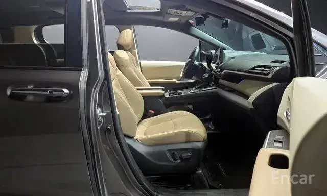 TOYOTA SIENNA HYBRID 2022