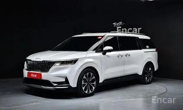KIA CARNIVAL SIGNATURE 2022