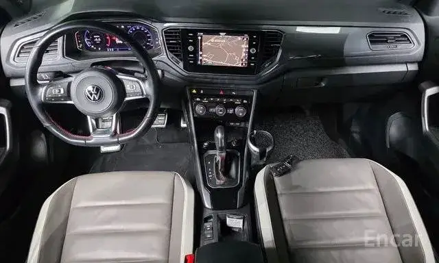 VOLKSWAGEN T-ROC 2022