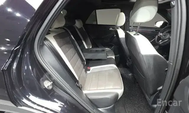 VOLKSWAGEN T-ROC 2022