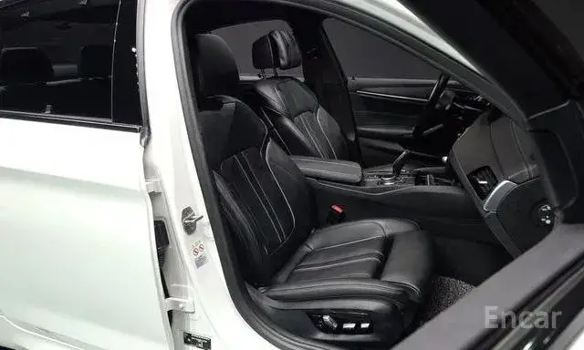 BMW 520I M SPORT 2022