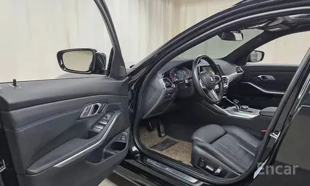 BMW 320I TOURING M SPORT 2022