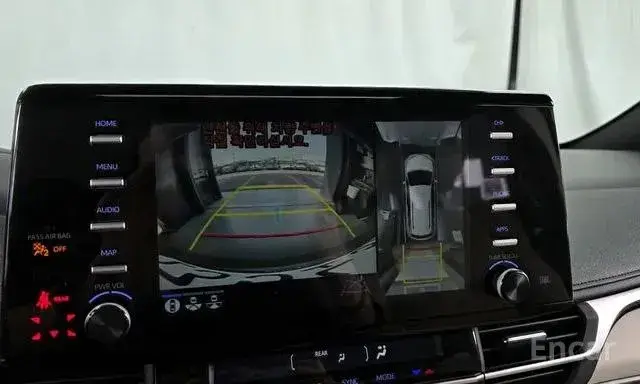TOYOTA SIENNA HYBRID 2023
