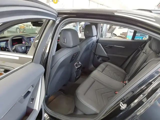 BMW 520I 2023