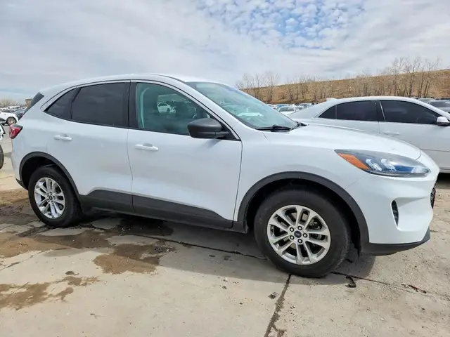 FORD ESCAPE 2022