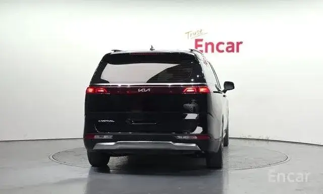 KIA CARNIVAL NOBLESSE 2022