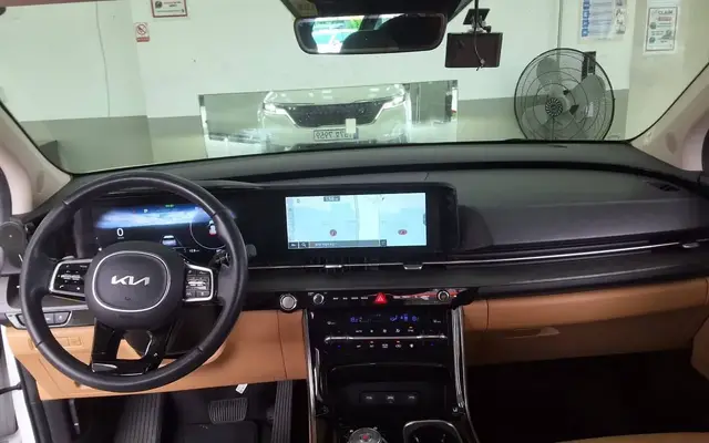 KIA CARNIVAL NOBLESSE 2022
