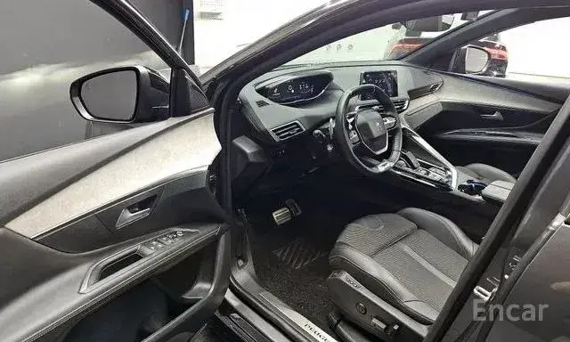 PEUGEOT 3008 PURE TECH GT 2022