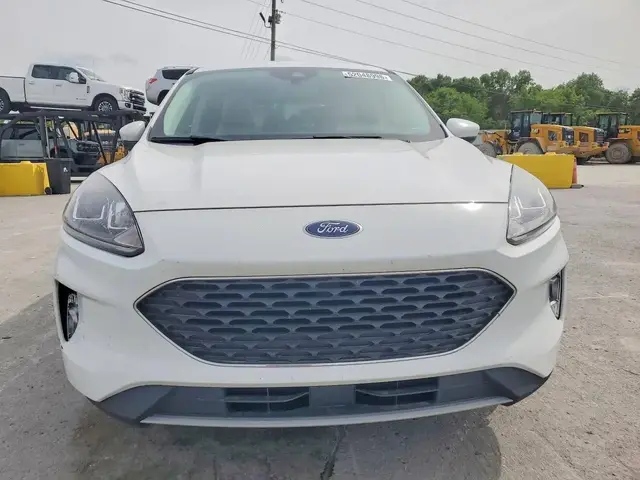 FORD ESCAPE 2022