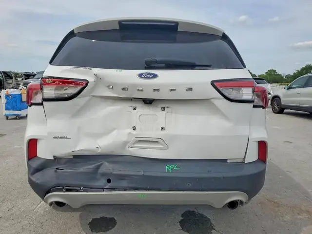 FORD ESCAPE 2022