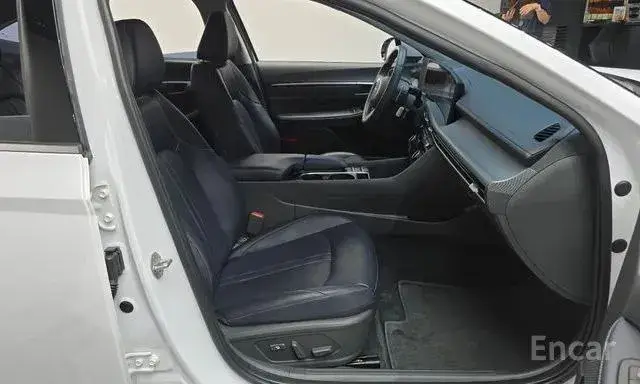 HYUNDAI SONATA EXCLUSIVE 2023