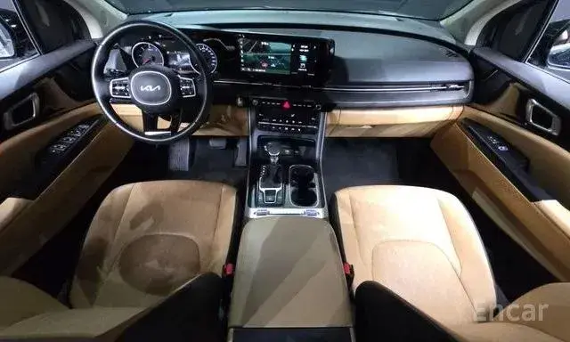 KIA CARNIVAL 2023
