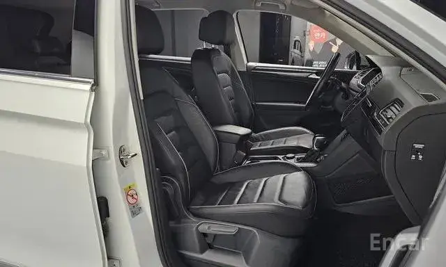 VOLKSWAGEN TIGUAN 4MOTION PREMIUM 2022