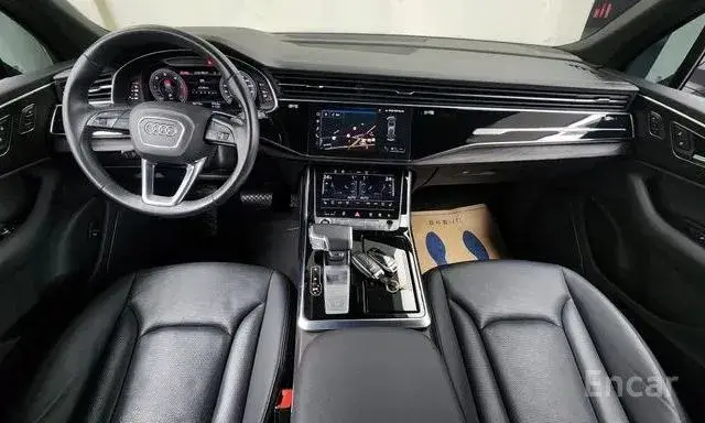 AUDI Q7 PREMIUM 2023