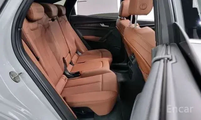 AUDI Q5 PREMIUM 2023