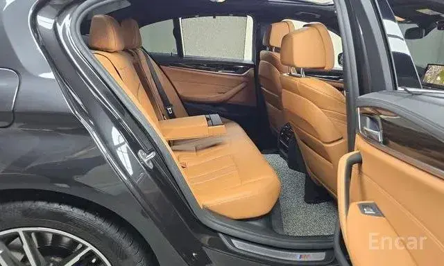 BMW 520I M-SPORT 2022