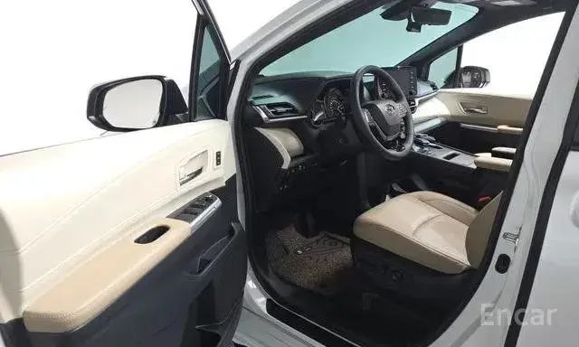 TOYOTA SIENNA LIMITED 2022