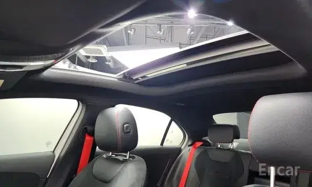 MERCEDES-BENZ A35 AMG 4MATIC 2023