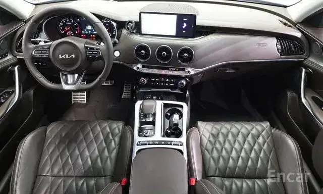 KIA STINGER 2022
