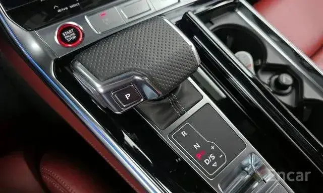 AUDI S7 QUATTRO 2022