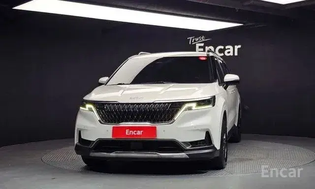 KIA CARNIVAL NOBLESSE 2022