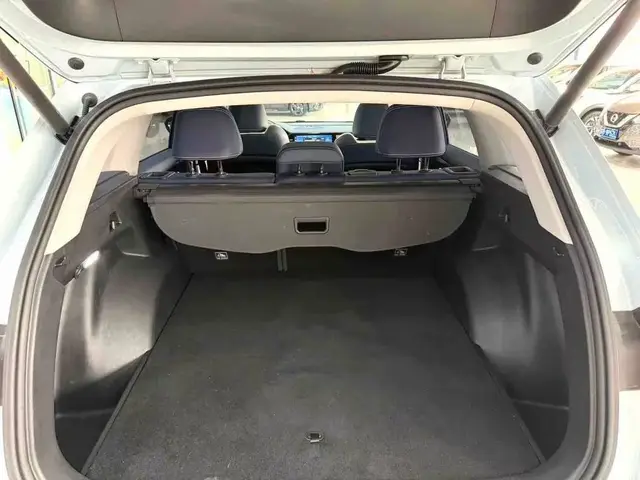 GEELY MONJARO 2022
